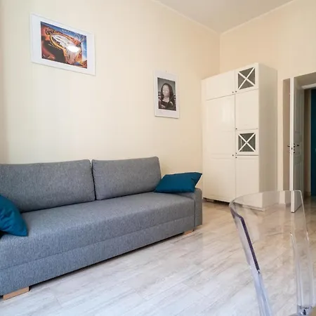 Two-roomed Flat In The Heart Of - Termini * Rome